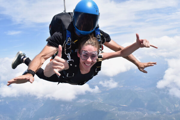 Saut en tandem